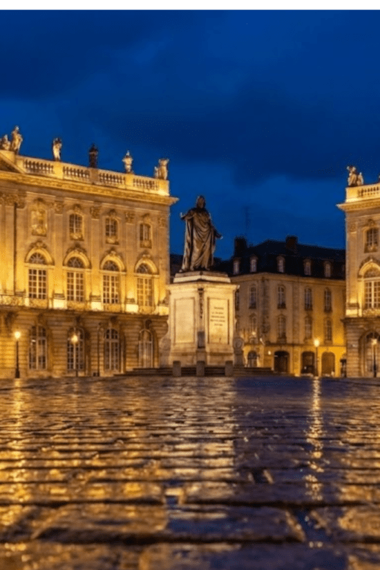 cap sur la place Stanislas pour un arrêt chez Octavius Burger : burgers inspirés de l’Histoire